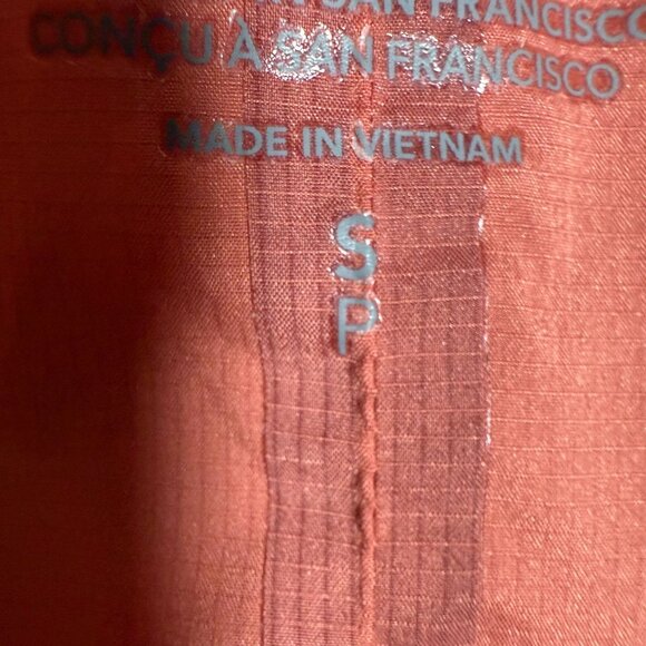 Athleta Rust Elastic Ruffled Neck Levitate Tank Top Women's Small Muted Red - Picture 11 of 12